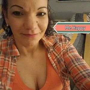 Meet your Posher, Della